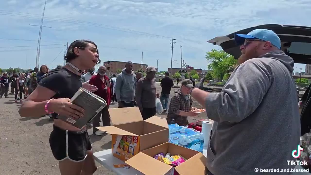 This guy was feeding the homeless and was attacked by a transgender