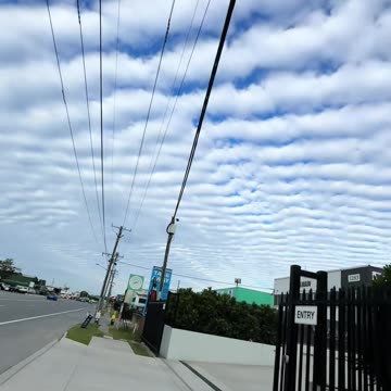 ChemTrails As Far As The Eye Can See [Brisbane, Australia]