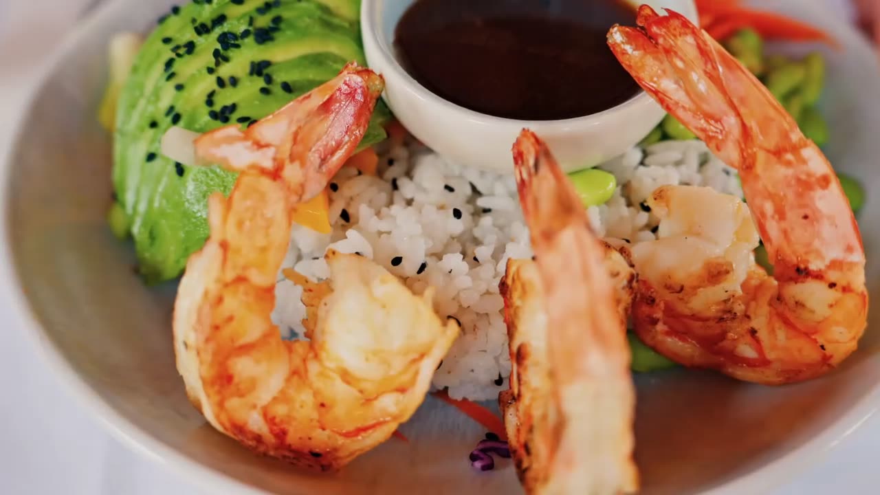 Surf & Turf Supreme – Garlic Scampi, Butterflied Shrimp & Petite Filet Perfection 🧈🔥🥩🍤