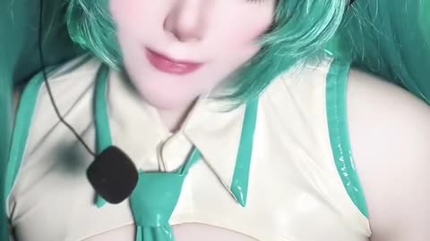 MIKU COSPLAYER