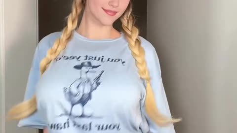 HOT GIRL
