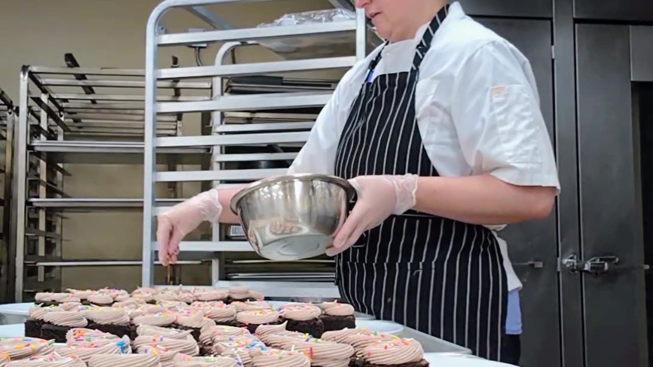 Frosting Chocolate Cake Slices