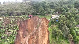 Landslide in Colombia kills at least 10