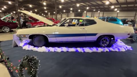 Antique Cars & Trucks