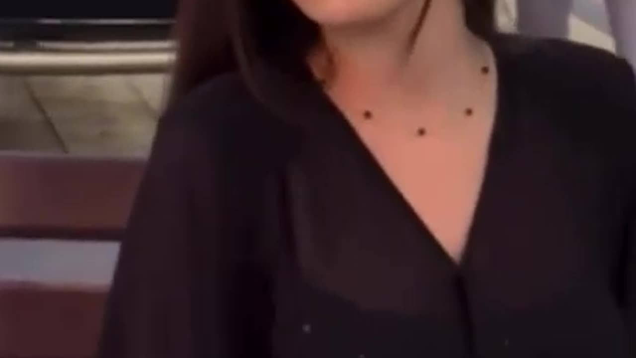 Manizha Curvy plus Size Model. Biography Curvy Model. Body Positivity ! Influence.