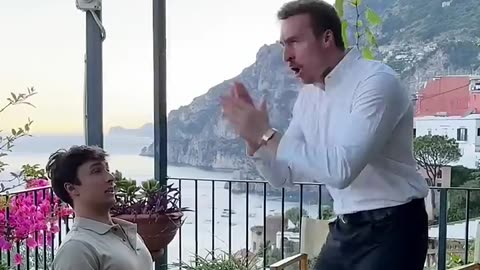 Waiters American vs Europe
