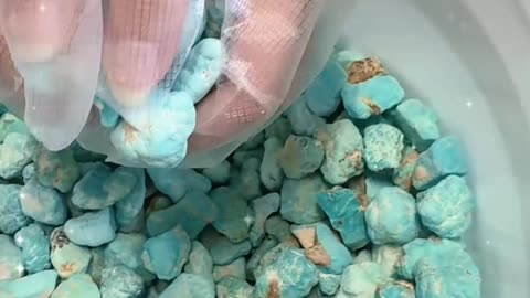 20250707-8 Turquoise Rough: Earth's Blues Parcel Delivery