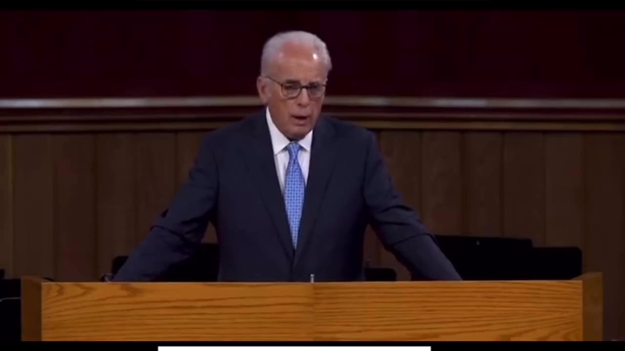 Pastor John MacArthur | Teaching on 1 Timothy 6:6-11. #scripture
