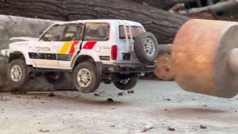Crash Test of Toyota Land Cruiser LC80 - Extreme Off-roading Went Wrong_part3