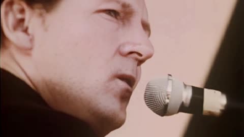 I Gotta Woman (Ray Charles cover) - Jerry Lee Lewis (live)