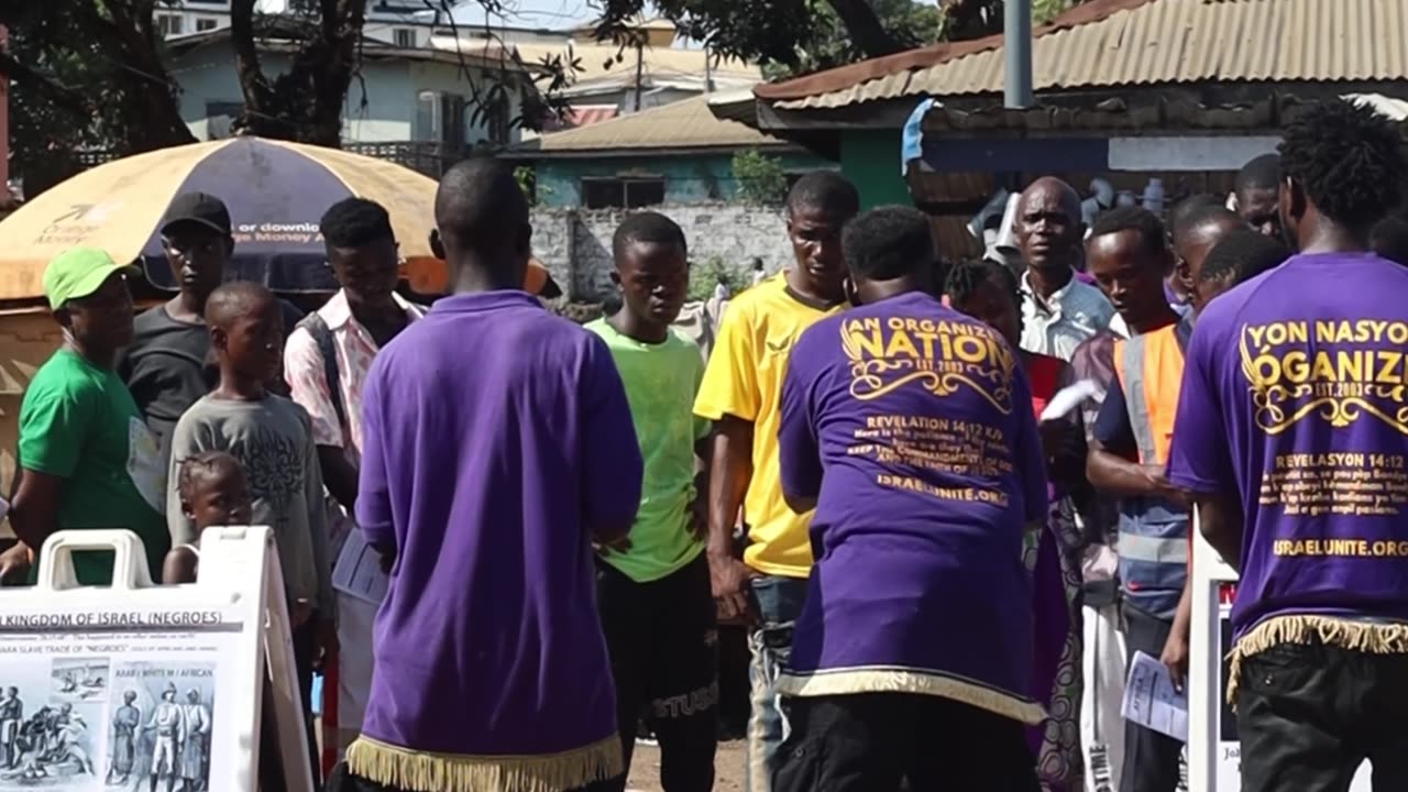 Friends and family stomp the book of #Mormons in #liberia