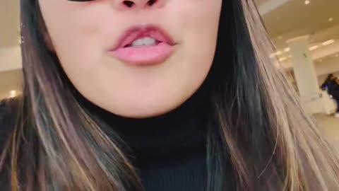 Savanah Hernandez Isn't Happy With TSA