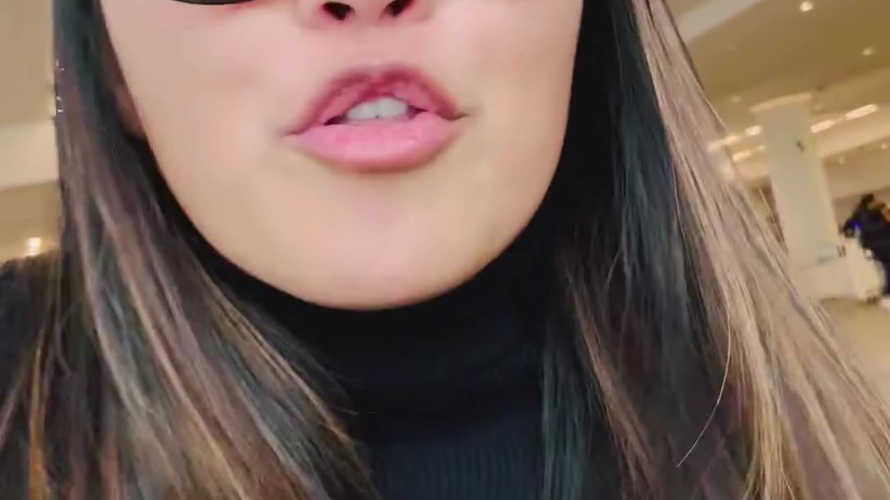 Savanah Hernandez Isn't Happy With TSA