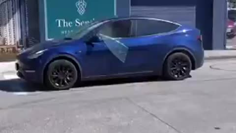Tesla Driver Says He Had To Kick The Windows Out Of His Car To Escape After It Caught Fire