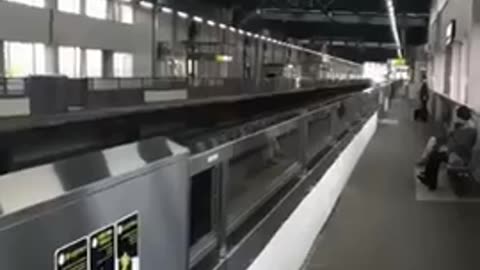 The Reason For The Long Nose on Japanese High Speed Trains