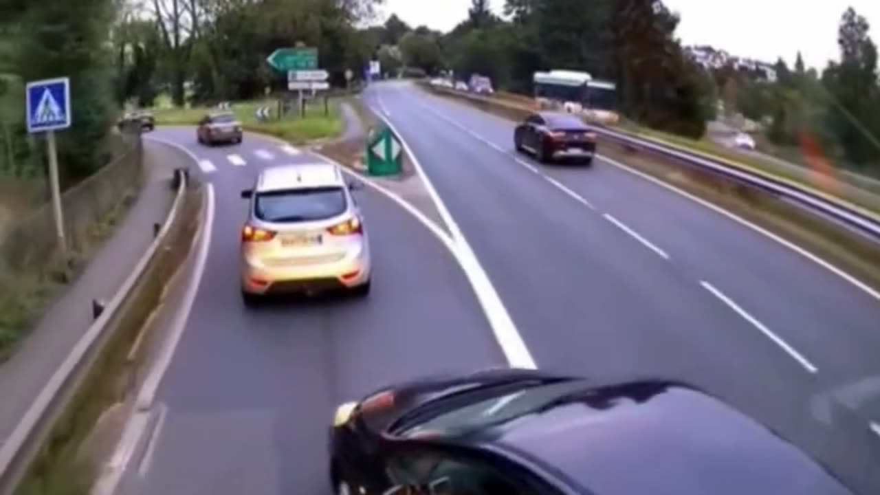 Shocking Road Moments 25🚗🚦😱🔥