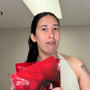 California Esthetician Reviews Sexy Smooth Cherry Desire Hard Wax | @kjskin_ First Impressions