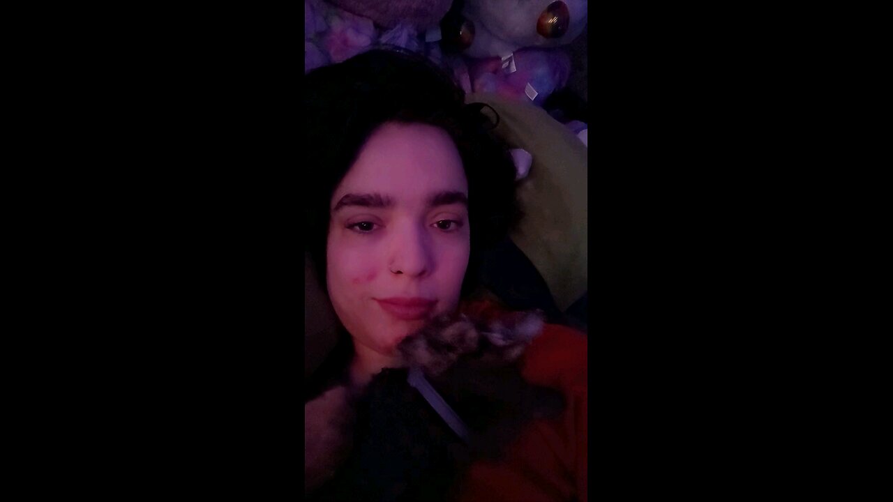 Morning snuggles with Rosie Mae 💕