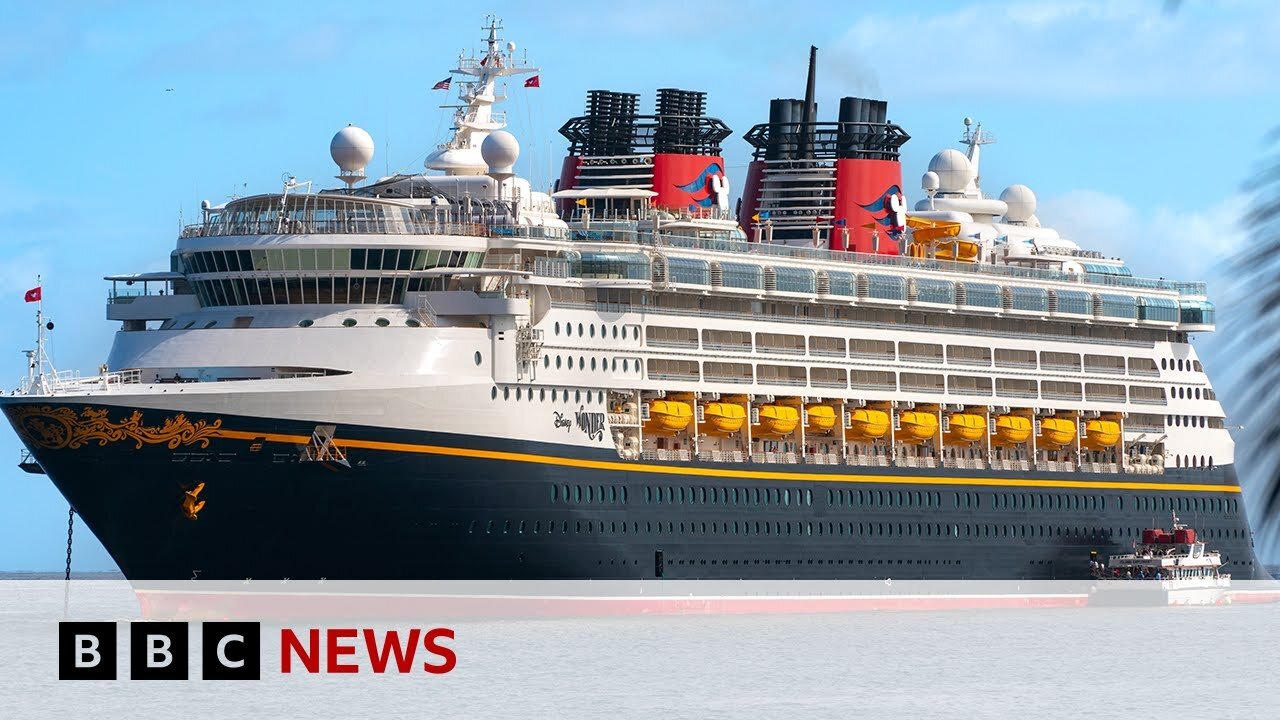 Father jumps off Disney cruise ship to save daughter who fell overboard | BBC News