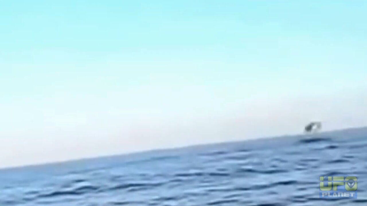 UFO Submerges in Hialeah, Florida