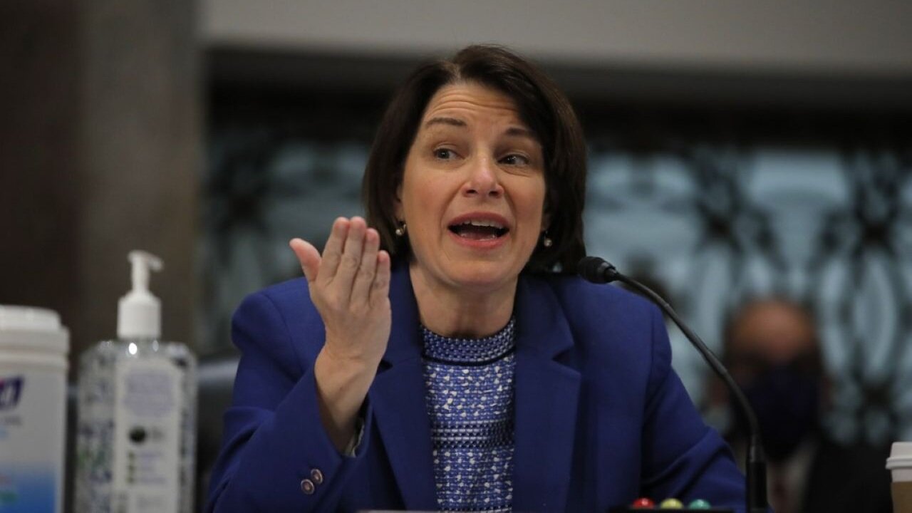 Aimless Amy: Dem Voters Say They Hate Their Own Party But All Klobuchar Can Muster Is BUT TRUMP!