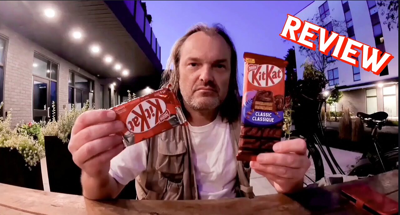 Kit Kat vs Classic Kit Kat Review