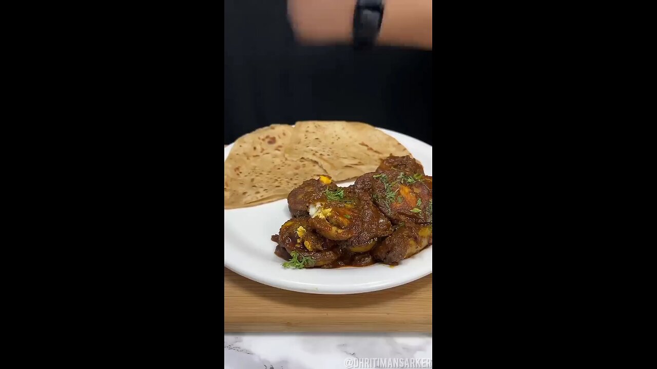 Egg Tawa Fry Cooking