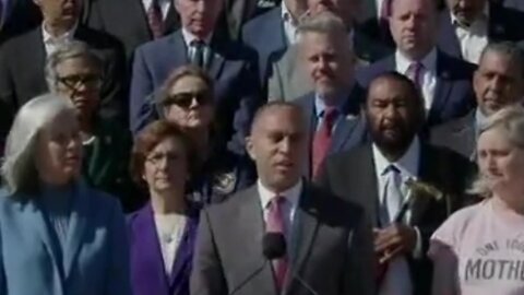 Hakeem Jeffries (Dollar Store Obama) turns into Dr Seuss, starts rhyming about Government Shutdown