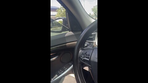 Such a pretty car