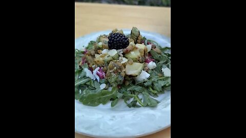 MAKING HOMEMADE ORGANIC SALAD🥗🥒🧀👨‍🍳📸DIRECT FROM THE GARDER🥬🫐🫛🍈💫