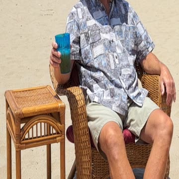 He's a legend in his own mind