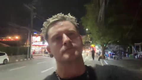 RACIST ALCOHOLIC PATTAYA BELLENDS