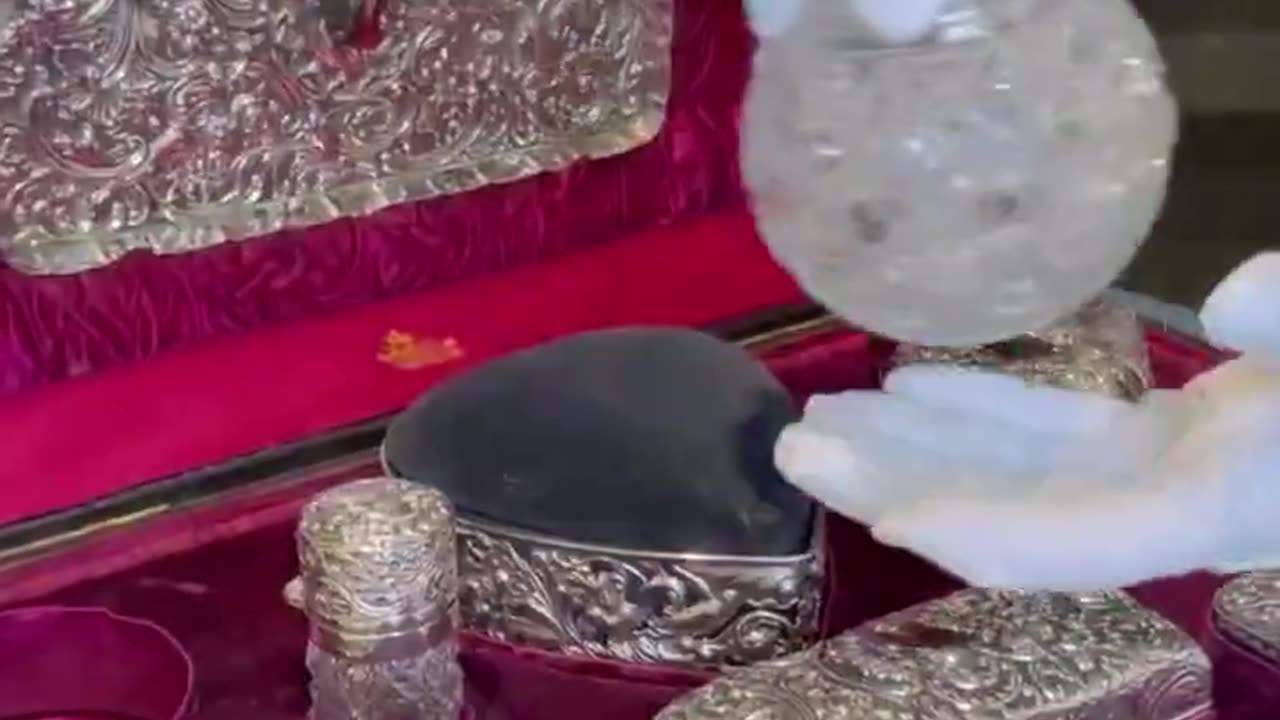 An antique Victorian dressing set