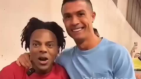 Ronaldo loves IShowSpeed #ai #ronaldo #ishowspeed #football #memes