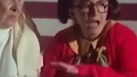 CHAVES E CHIQUINHA O FILME.mp4