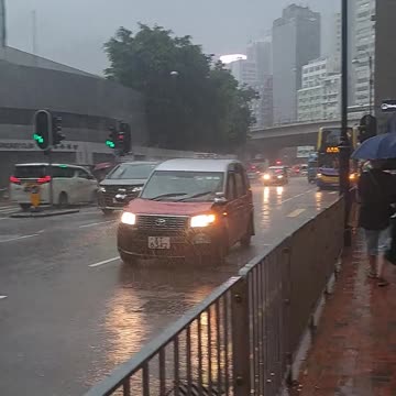 颱風回馬槍？ 丹娜絲，回來了？