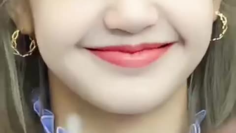 Incredible: the best kpop girl and most popular blackpink member Lisa 190630 #tr