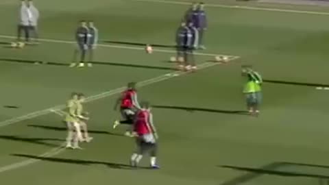 MESSI BEST GOAL