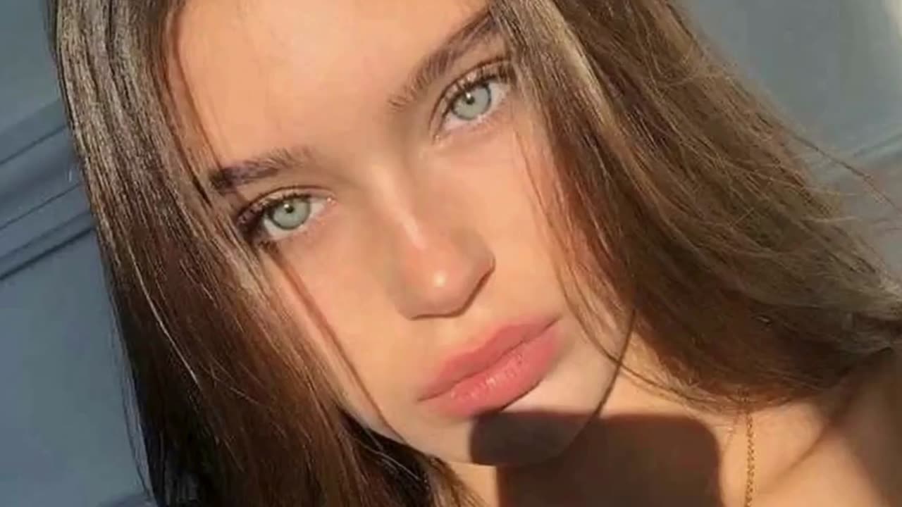 Victoria Skye - Again (Visualizer)