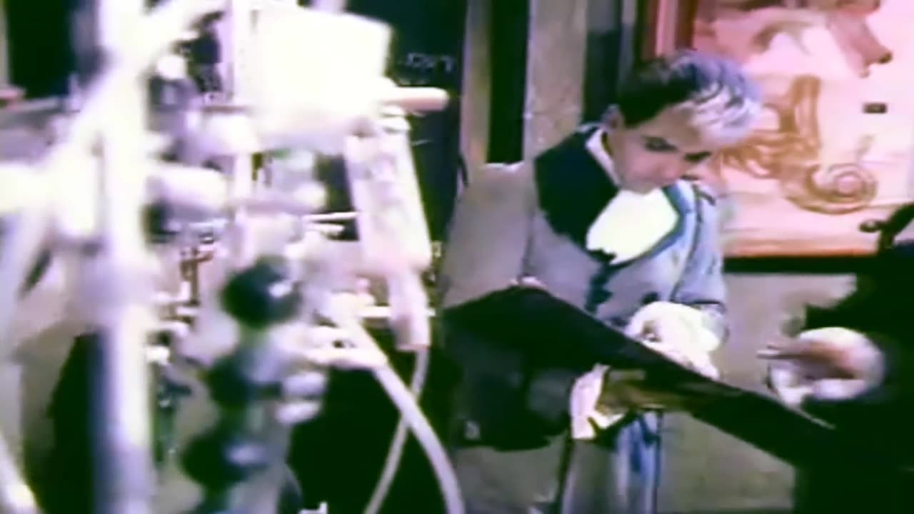 Landscape - Einstein a Go Go