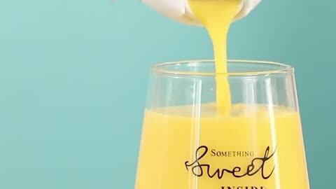 Portable USB-Rechargeable Blender & Juicer