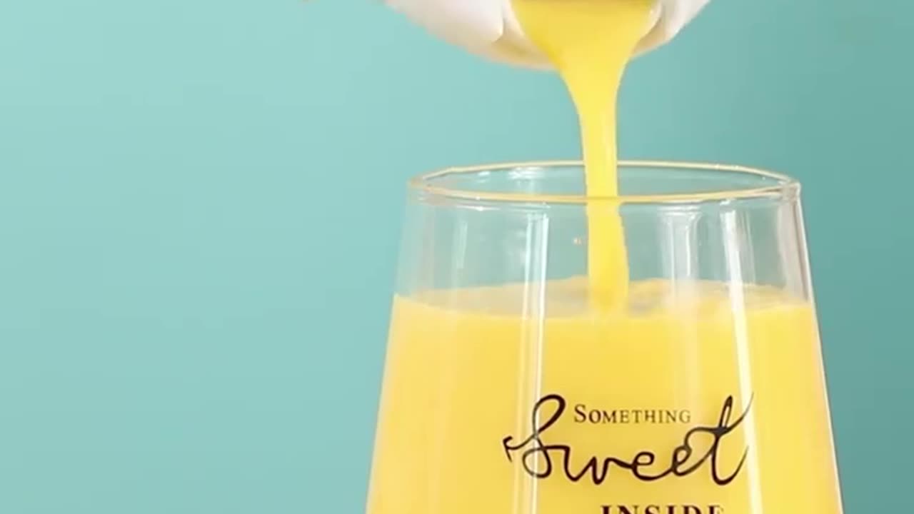 Portable USB-Rechargeable Blender & Juicer