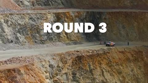 Off-Road Truck vs Dirt Bike Who wins