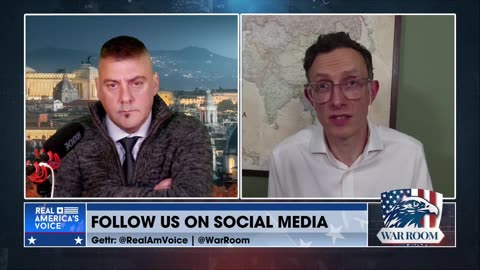 Neuroscientist Dr Nicholas Wright explains how the human brain is hardwired towards king-leaders