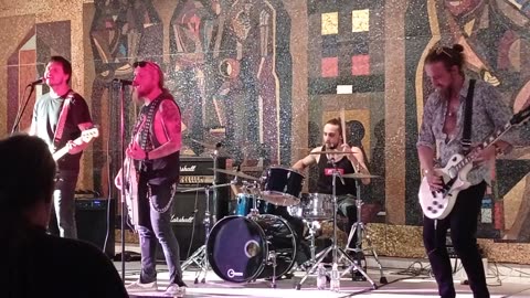 Hallucinatorz ¦ Menthetetlen szenvedély - élőben