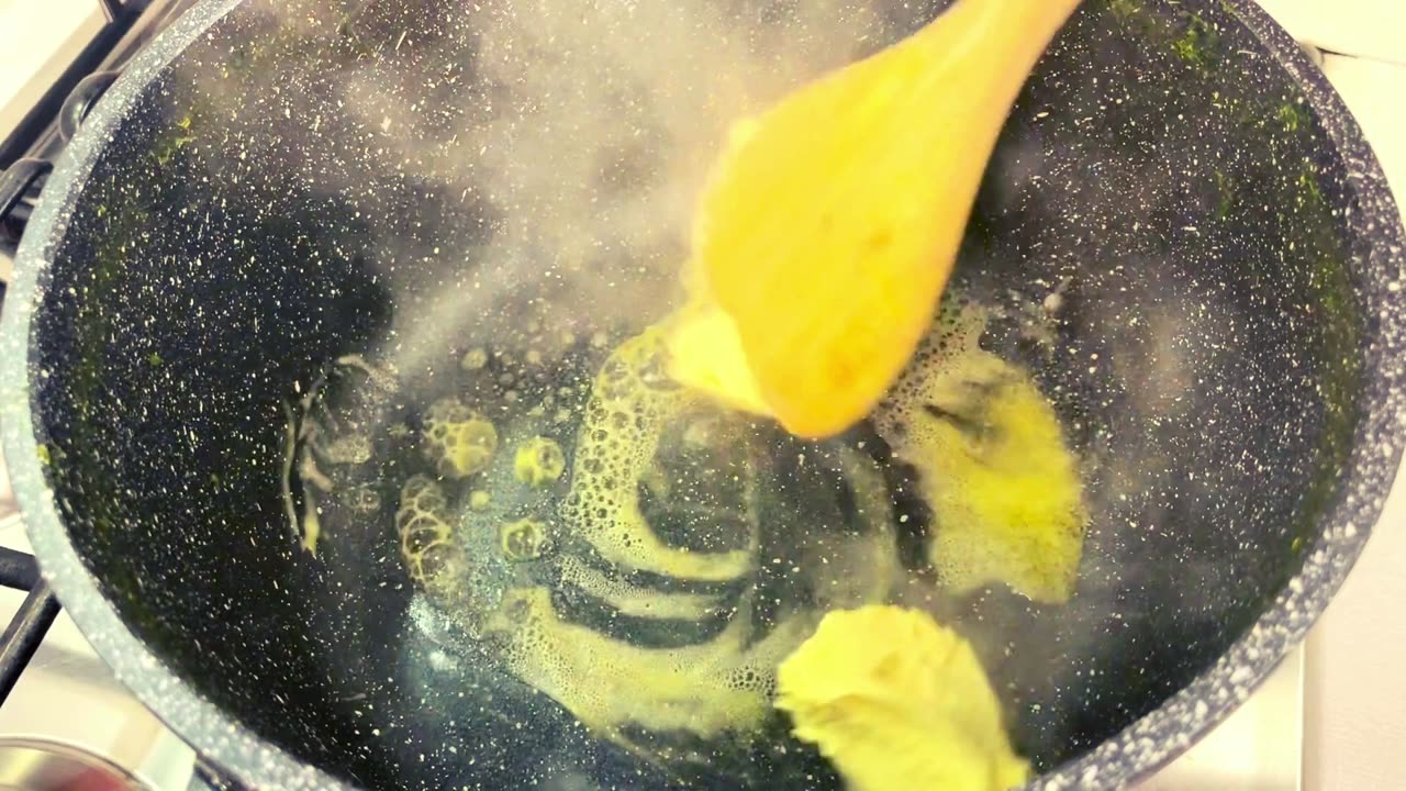 Creamy Spinach with Melt-in-Your-Mouth Cheese!