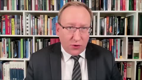 Szef NATO straszy atakiem Rosji | Słowenia opuści NATO? | 17. Szczyt BRICS - dr Leszek Sykulski