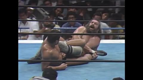 Antonio Inoki vs Bruiser Brody - Sep 16 1986 - En Jay Pea Double You