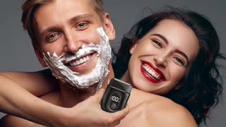 Three-Head Design: This foil shavers for men uses an innovativn,