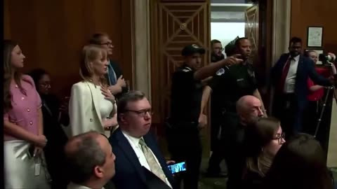 Capitol Police have APPREHENDED leftist protestors who threatened RFK Jr.